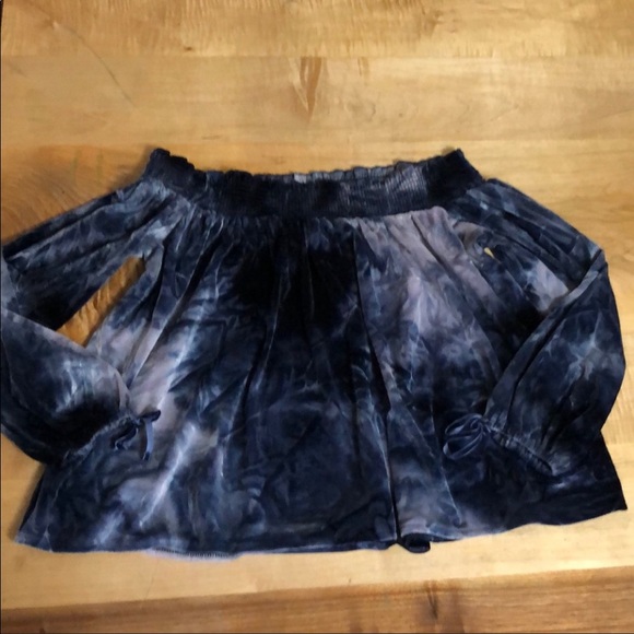 American Eagle top, xs - Picture 3 of 10